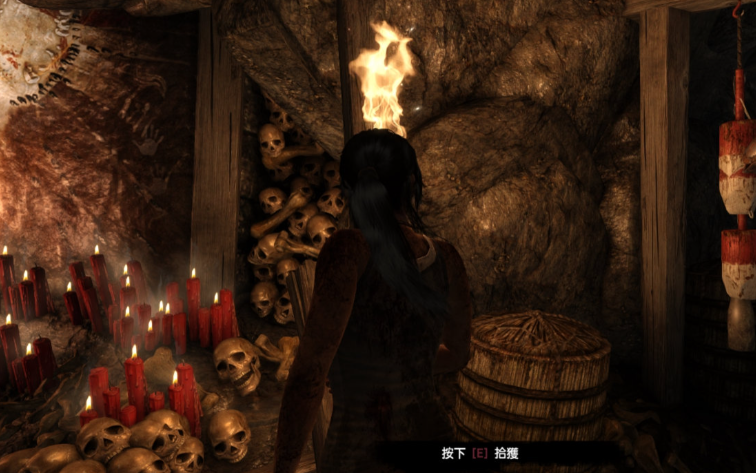 古墓丽影火把怎么拿出来